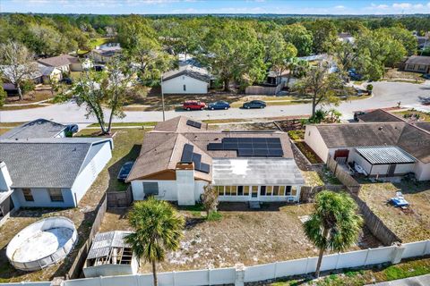 A home in RIVERVIEW