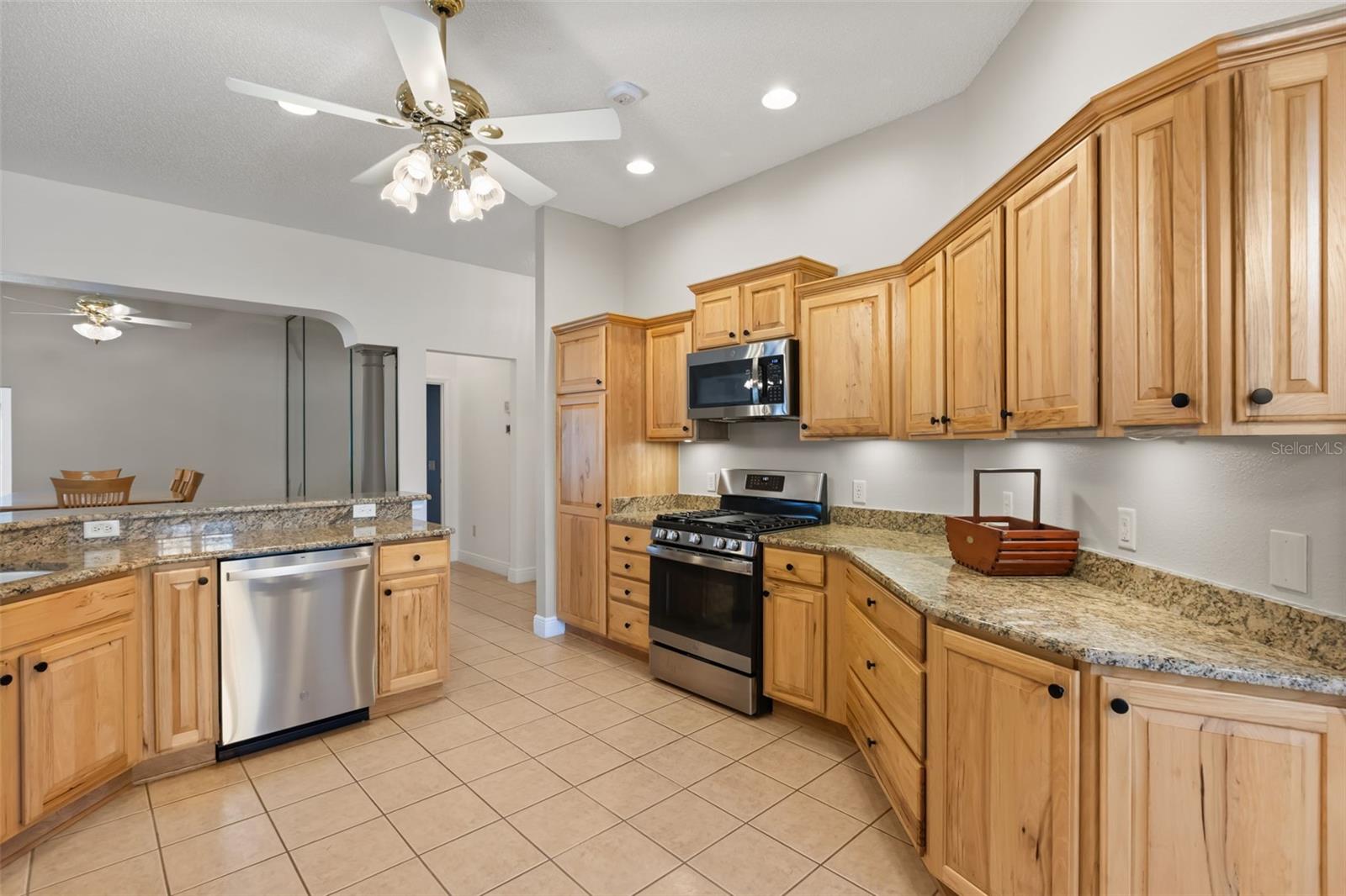 2120 CALLAWAY DRIVE