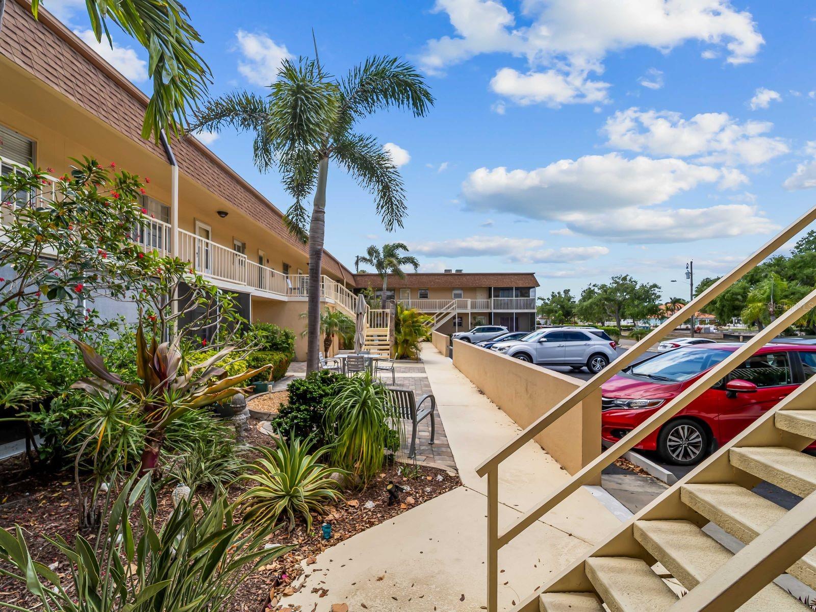 BRISTOL NORTH - Residential