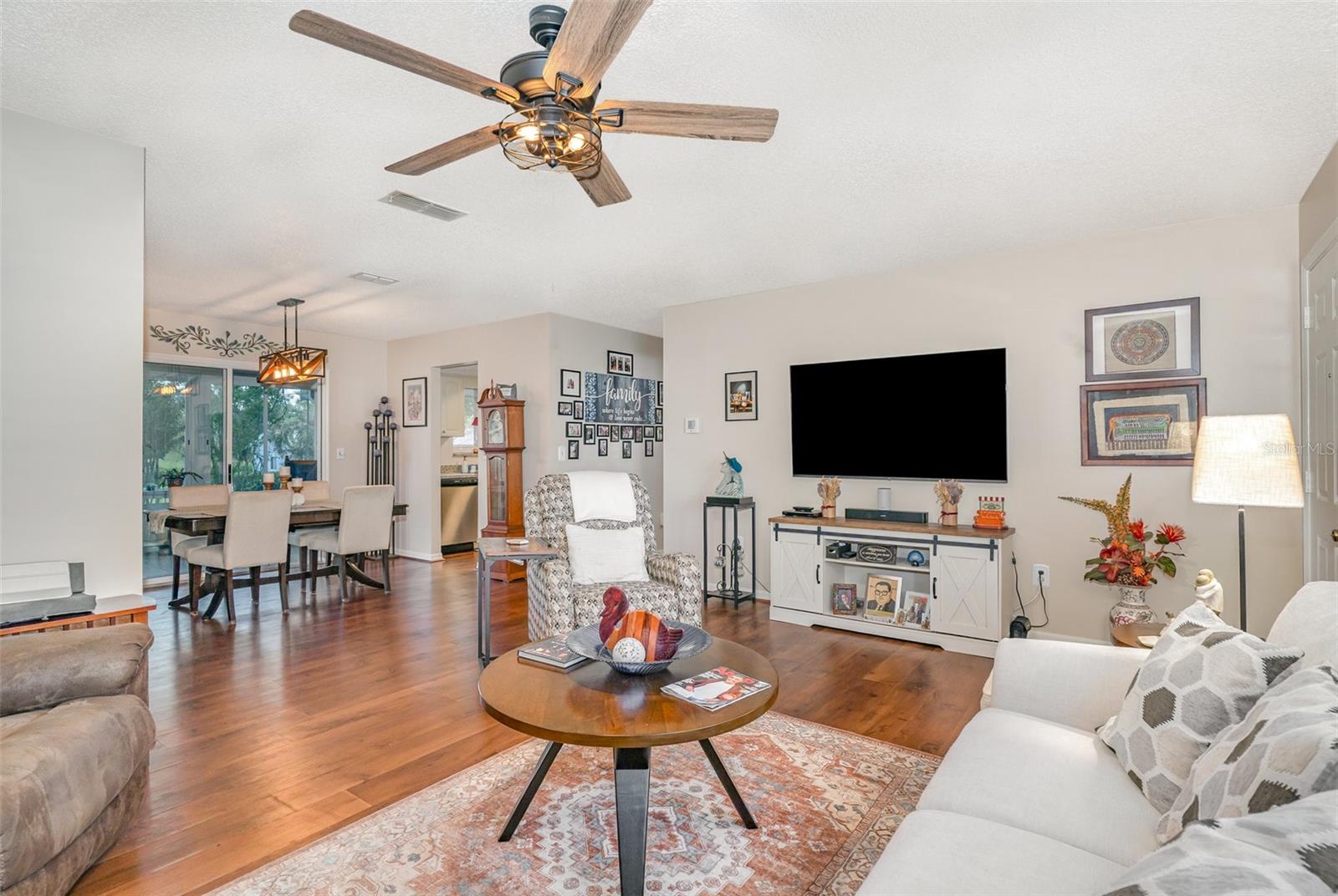 SPRUCE CREEK SOUTH - Residential