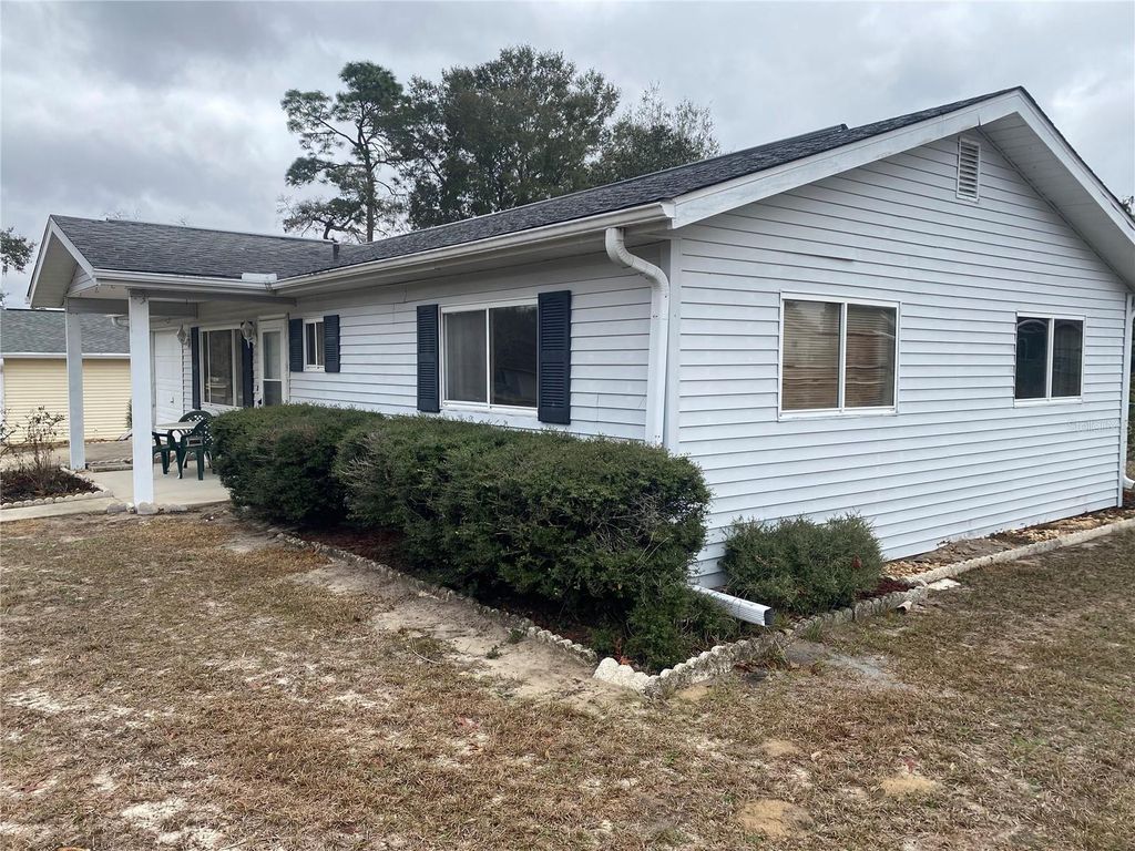 Photo of 11171 SW 79th Avenue, Ocala, FL 34476 (MLS # OM718940)