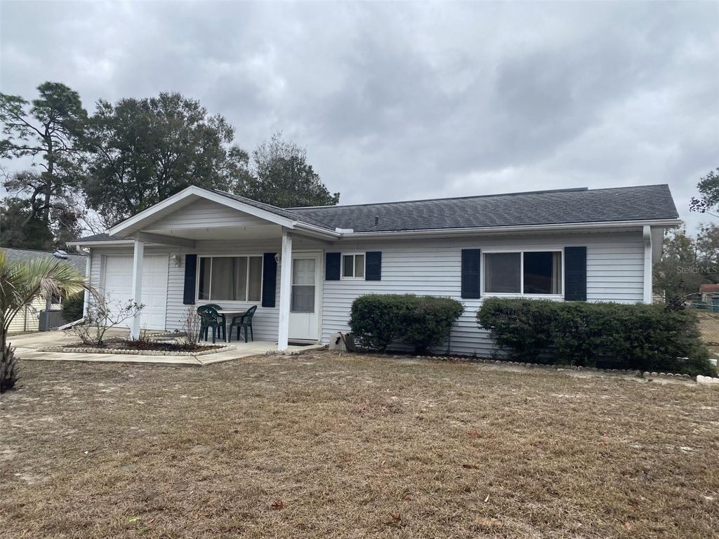 Photo of 11171 SW 79th Avenue, Ocala, FL 34476 (MLS # OM718940)