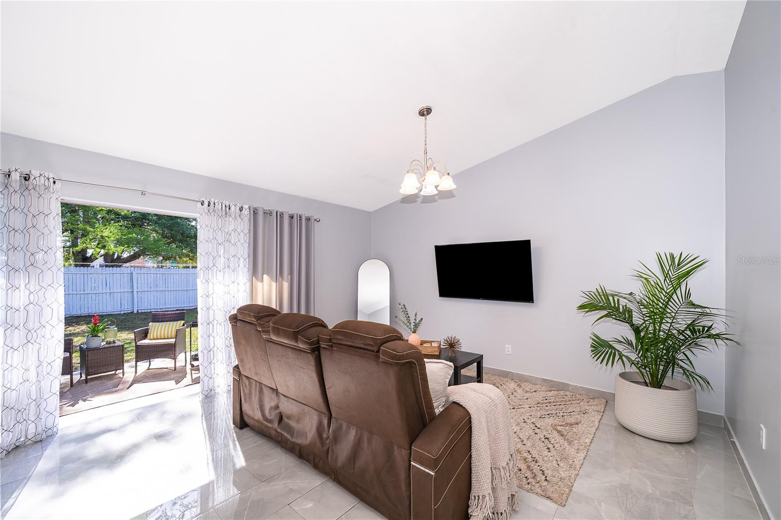 PEPPER MILL SEC 01 - Residential