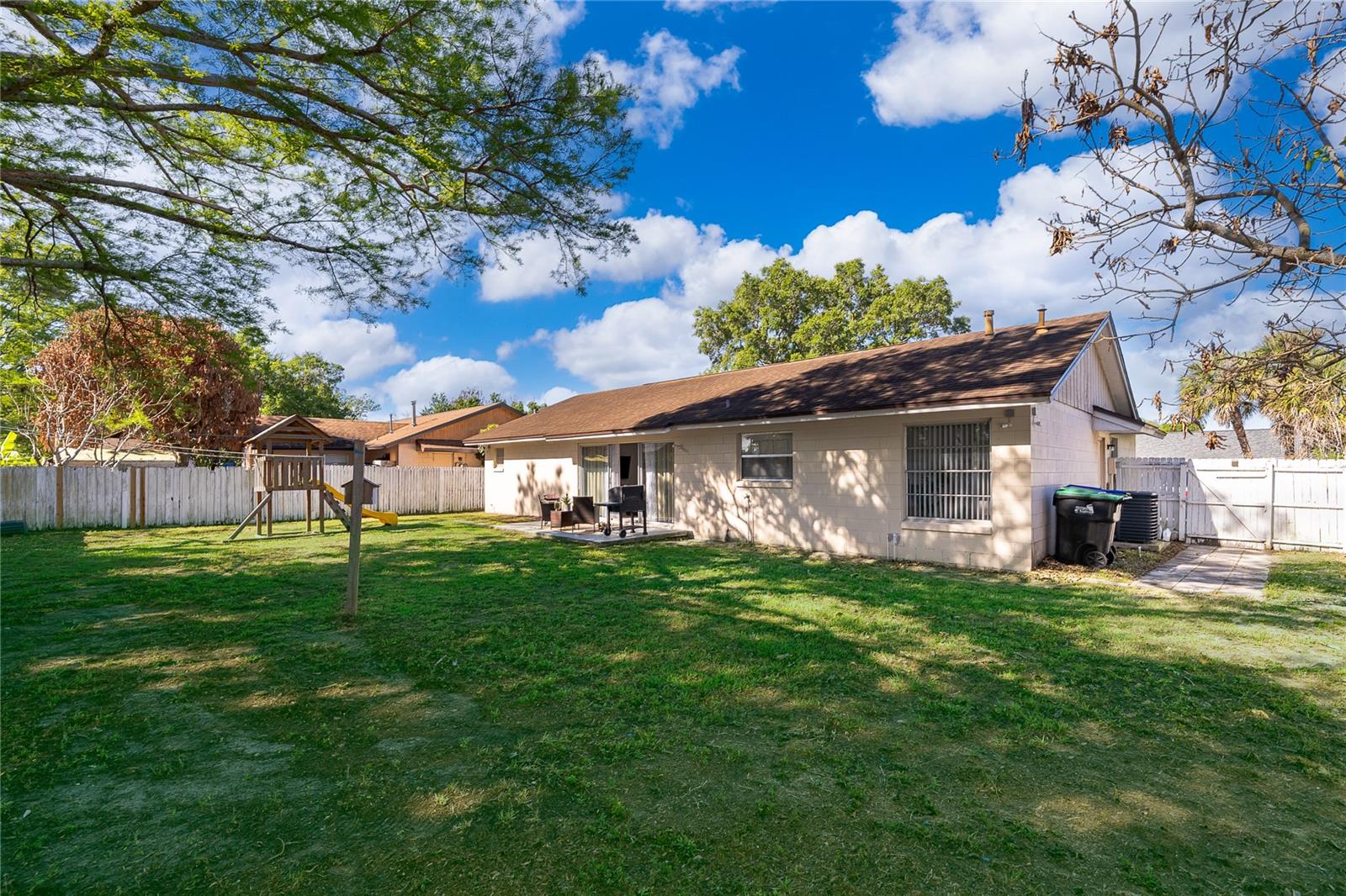 PEPPER MILL SEC 01 - Residential