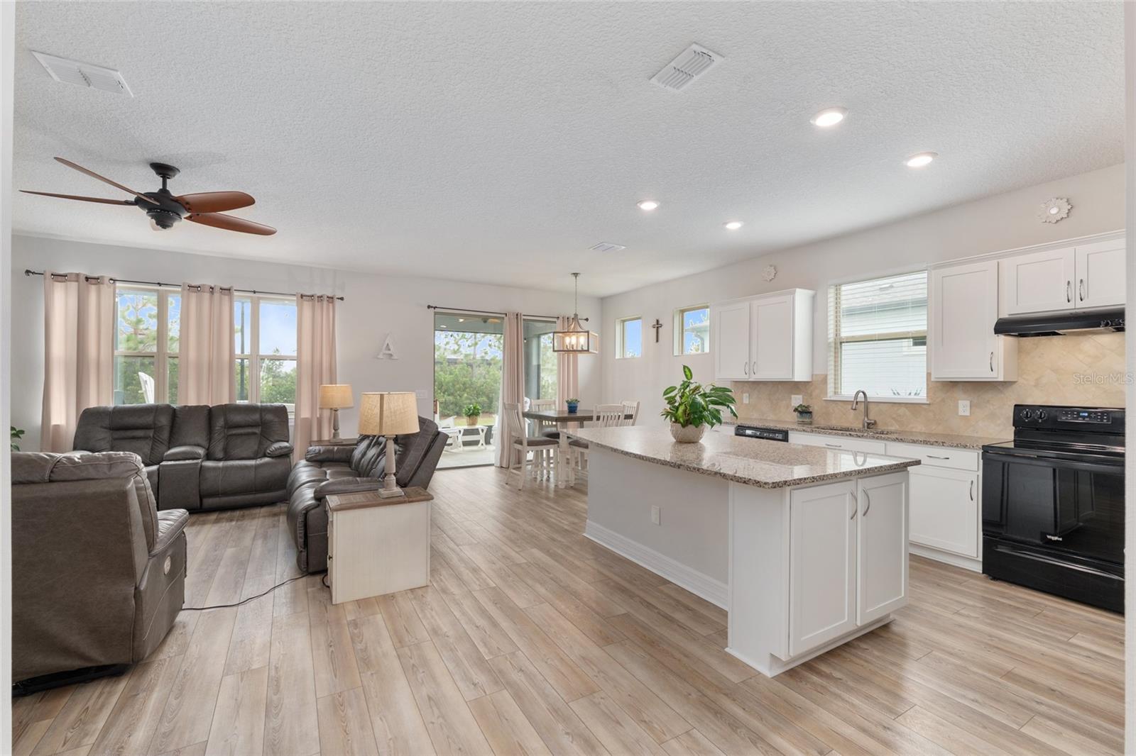 STONE CREEK BY DEL WEBB WELLINGTON - Residential