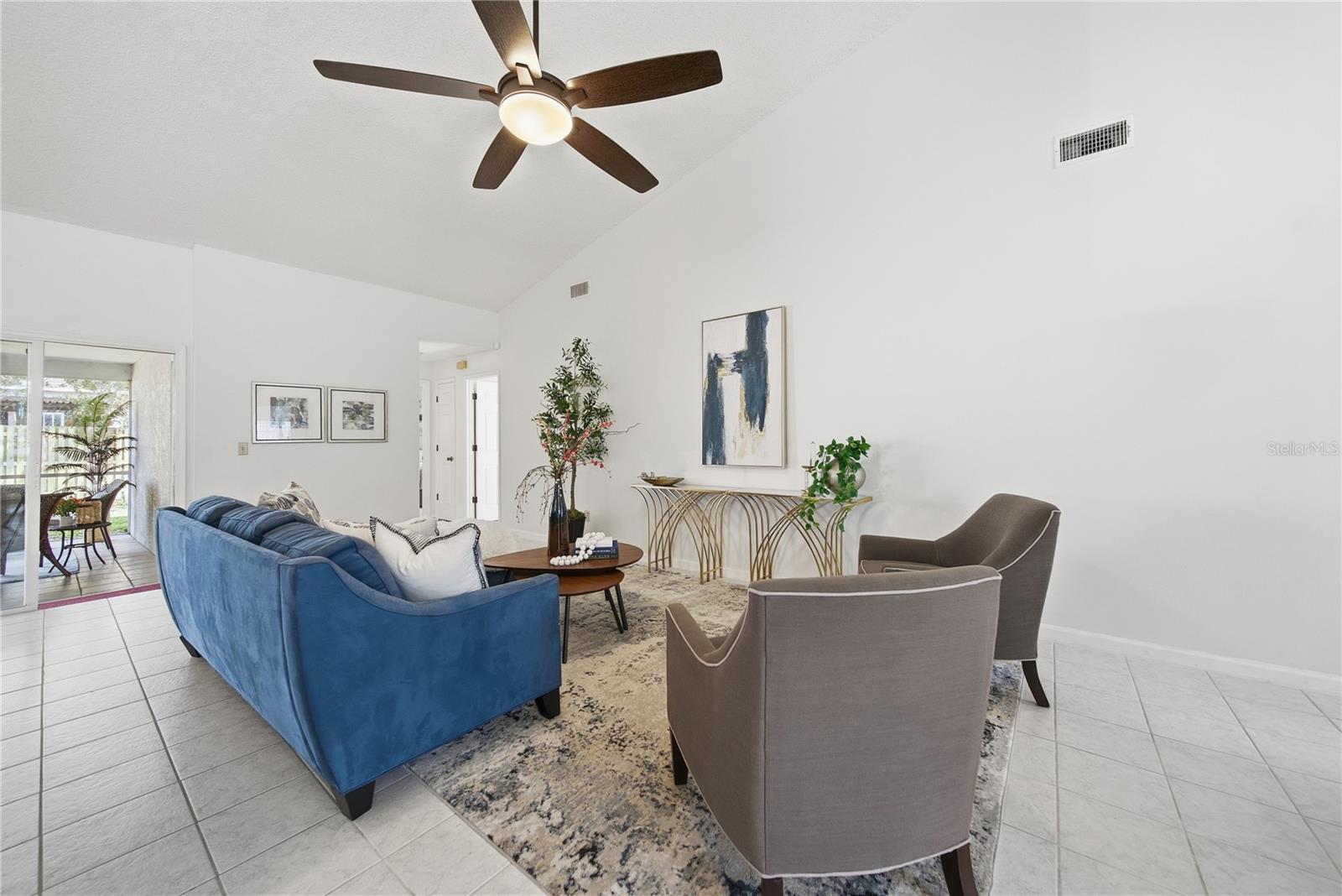 BLOOMINGDALE SEC BB PH - Residential