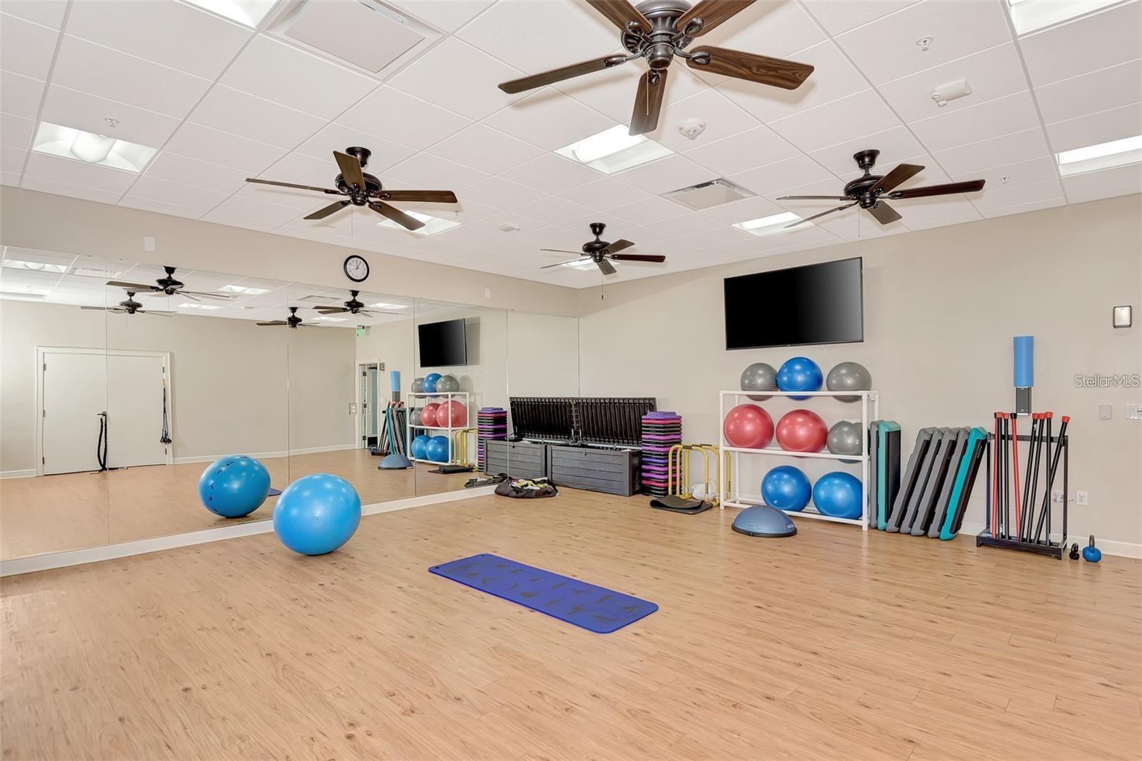 SARASOTA NATIONAL PH 8 - Residential Lease