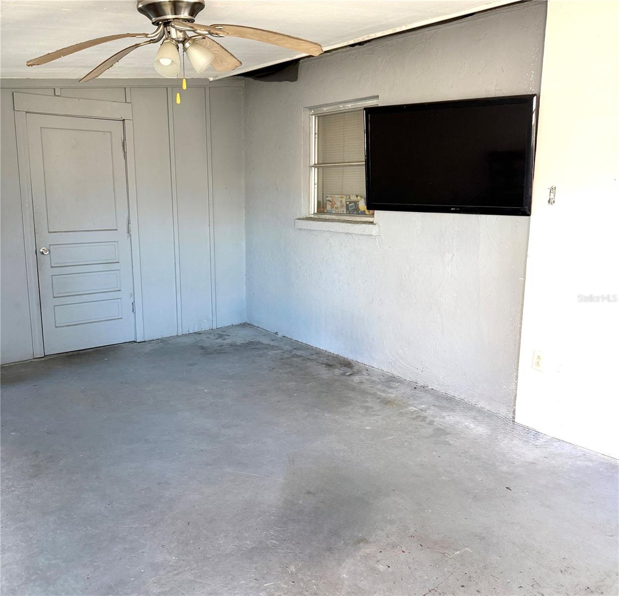 GRANDE VILLA ESTATES - Residential