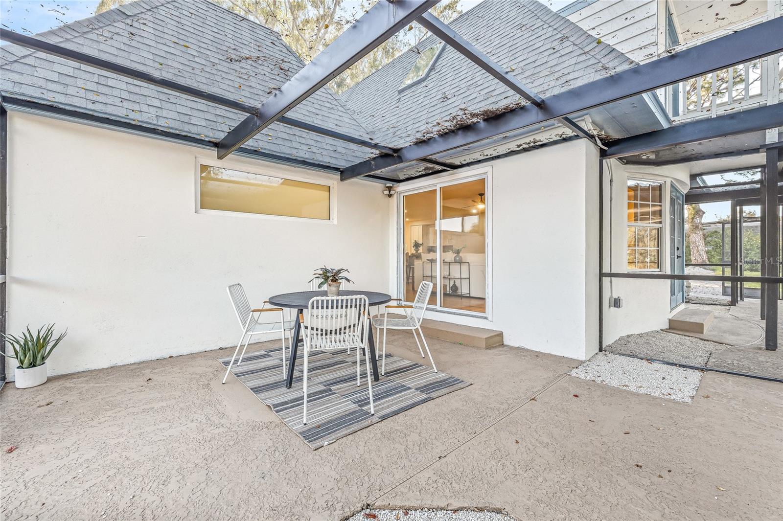 SUMMIT LAKE SEC OF LAKEWOOD ESTATES - Residential