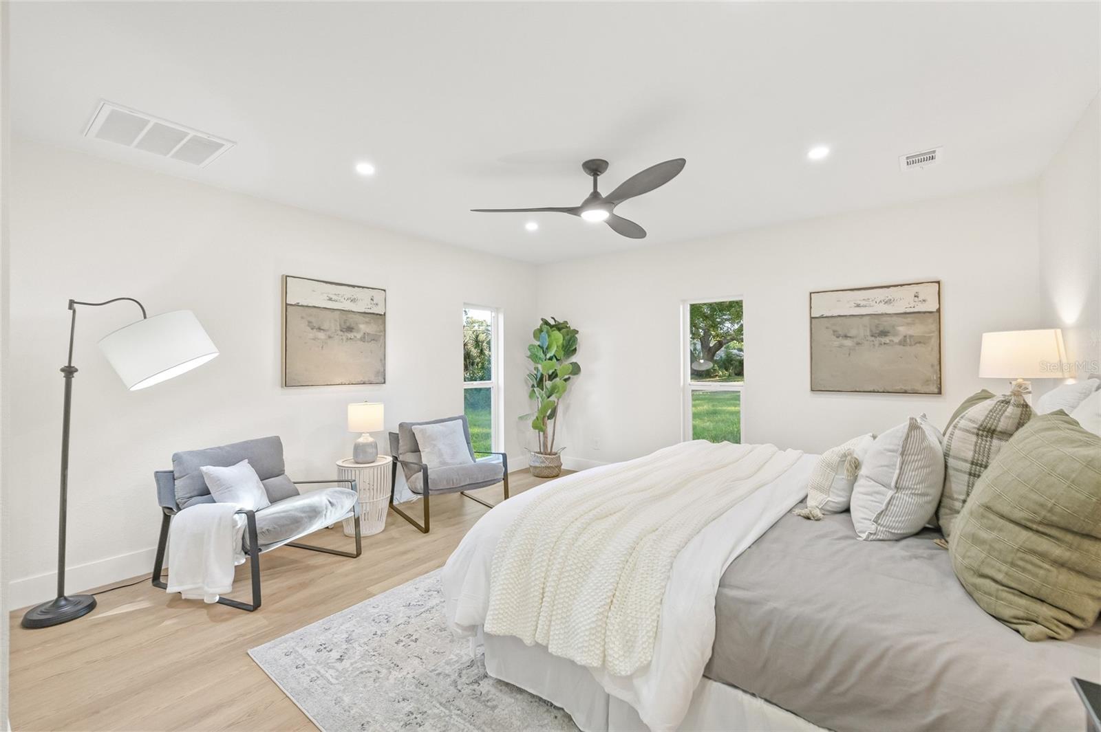 SUMMIT LAKE SEC OF LAKEWOOD ESTATES - Residential