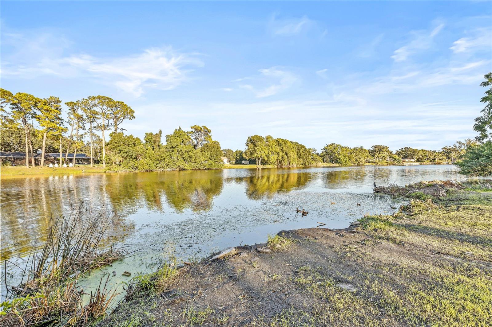 SUMMIT LAKE SEC OF LAKEWOOD ESTATES - Residential