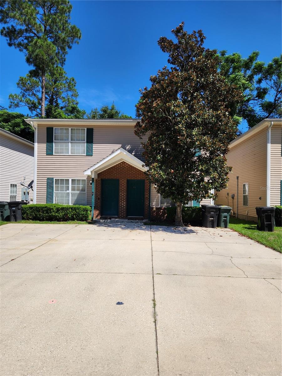 This spacious and updated 3-bedroom, 3-bathroom townhouse offers over 1,200 square feet of comfortable living in a quiet, private cul-de-sac community. Whether you're a single renter, a family, or a group of roommates, this home is designed to fit a variety of lifestyles.
You'll love the recent updates throughout, including a new roof, new carpet, new LED ceiling lighting, new water heater, and a 2022 HVAC system. The kitchen features stainless steel appliances, including a brand-new refrigerator, and is complemented by a laundry closet and a pantry closet across the way for extra convenience.
Each bedroom is generously sized and comes with its own private ensuite bathroom and seated shower stall, offering privacy and comfort for everyone. Two bedrooms feature built-in desks with overhead lighting, ideal for working from home or focused study. The main floor includes a bright open-concept combined living and dining room area, anchored by a breakfast bar that opens into the kitchen.
You’ll also find plenty of storage, including a closet under the stairs and attic access for those seasonal items. Driveway parking for two cars is included, and a washer and dryer can be provided upon request. The Colonial-style exterior adds classic charm to this functional, low-maintenance home.
Located just minutes from TCC, FSU, FAMU, downtown, Capital Circle, Tennessee Street, and with I-10 just under 10 minutes away, commuting is easy and stress-free. Don’t miss your chance to lease this well-maintained and thoughtfully designed home in an unbeatable location!