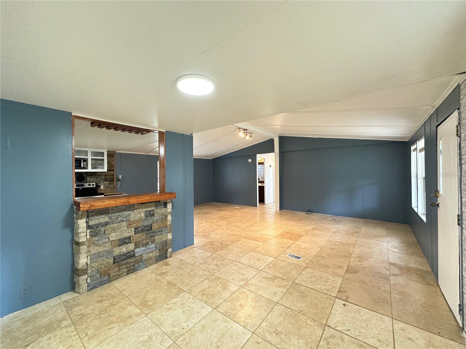 BELLEVIEW - Residential