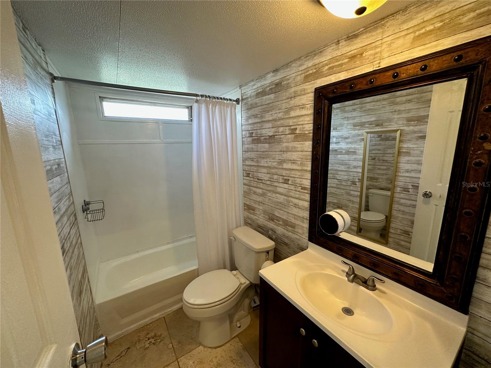 BELLEVIEW - Residential