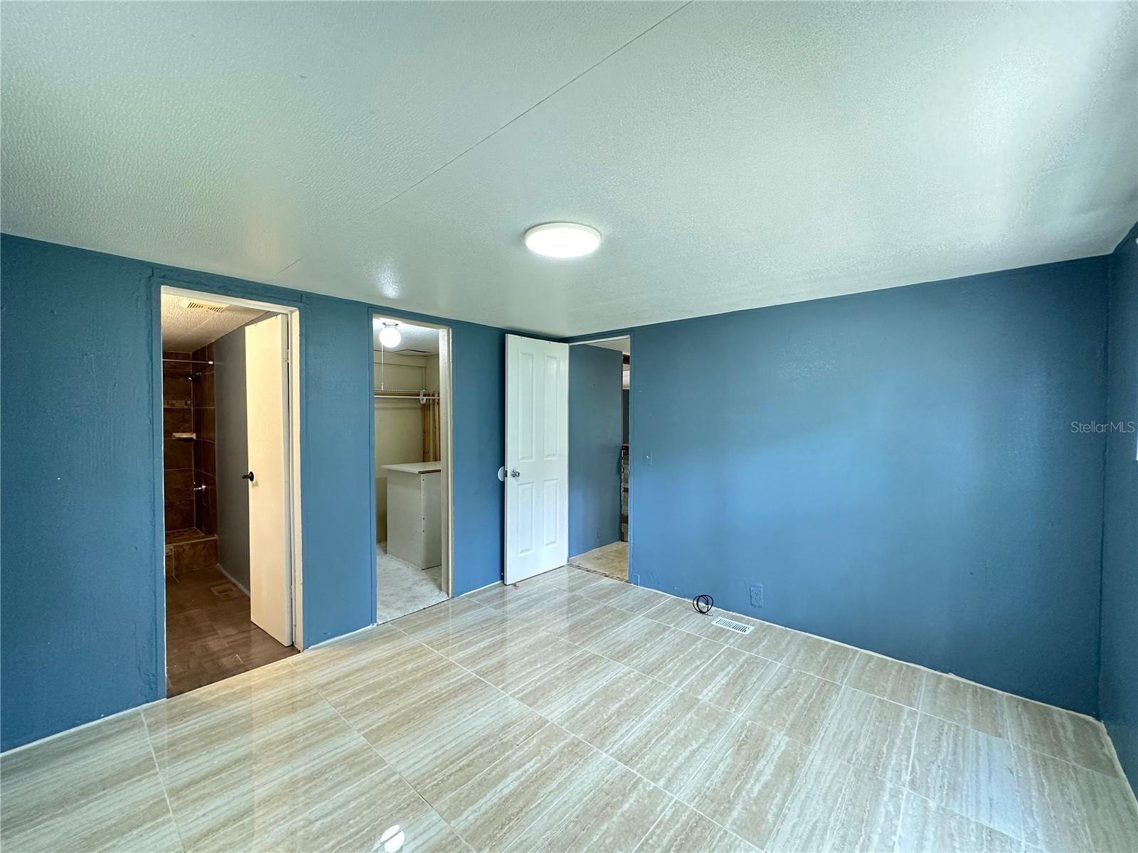 BELLEVIEW - Residential