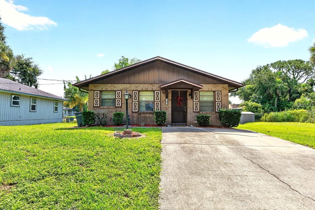 Photo of 1809 Strickland Ave. Avenue, Sanford, FL 32771 (MLS # O6437550)