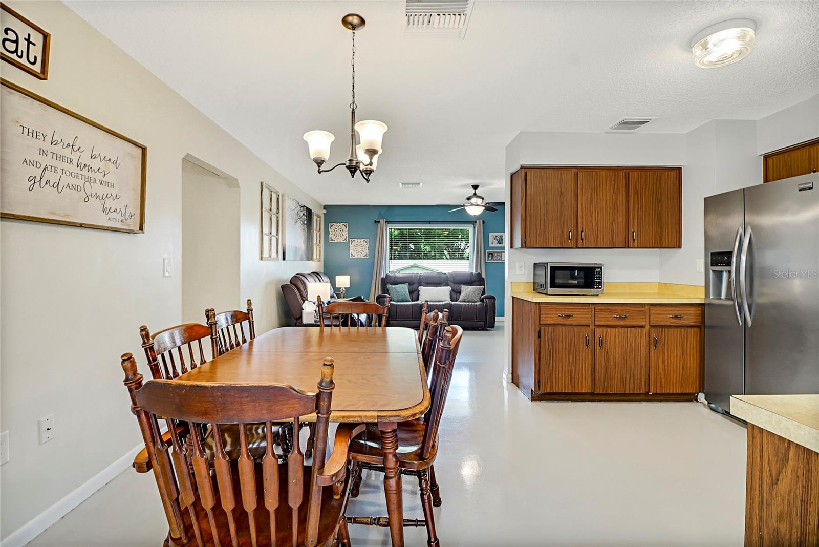 MI-LU ESTATES - Residential