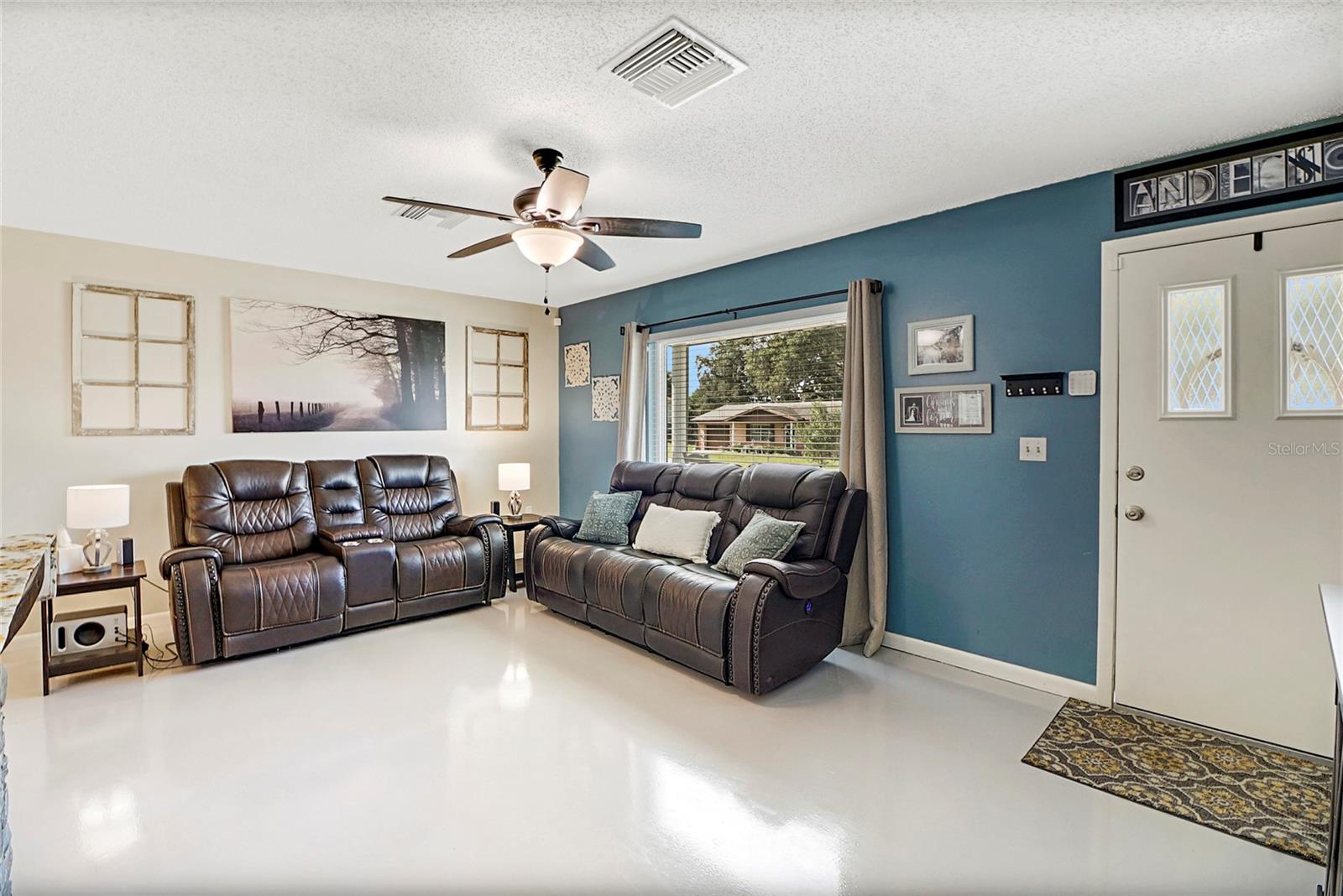 MI-LU ESTATES - Residential