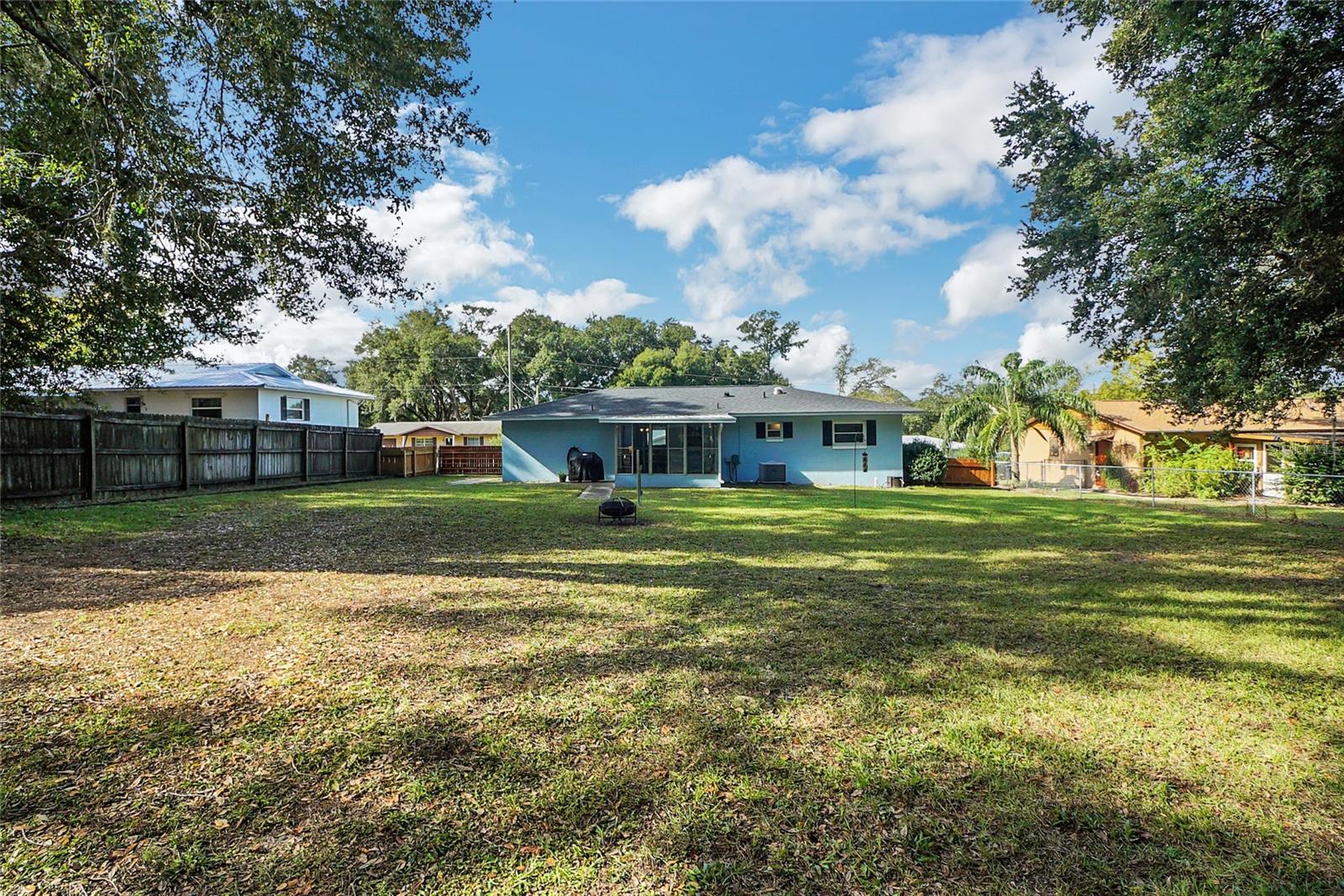 MI-LU ESTATES - Residential