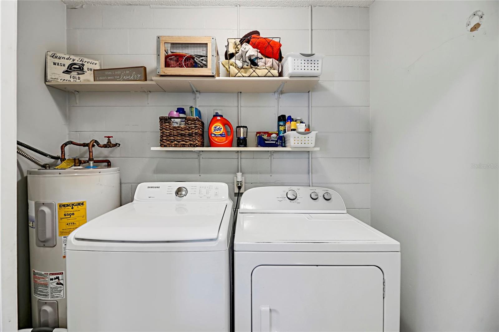 MI-LU ESTATES - Residential