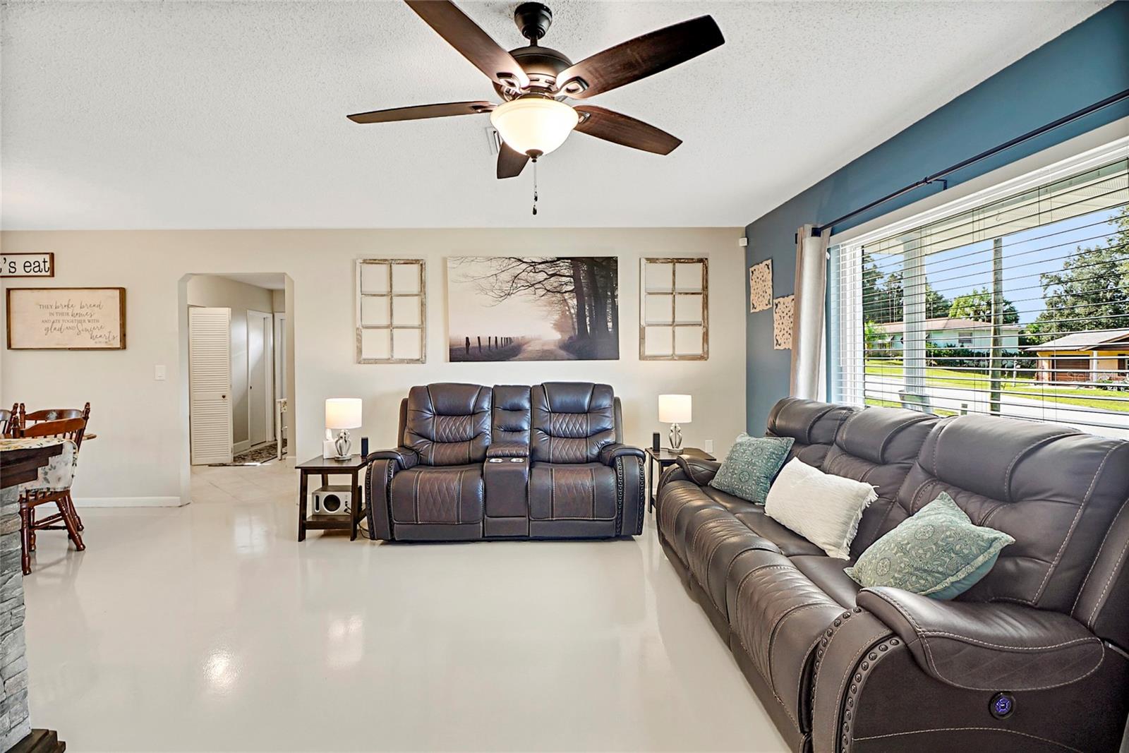 MI-LU ESTATES - Residential