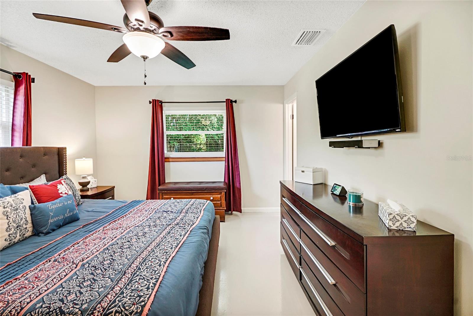 MI-LU ESTATES - Residential