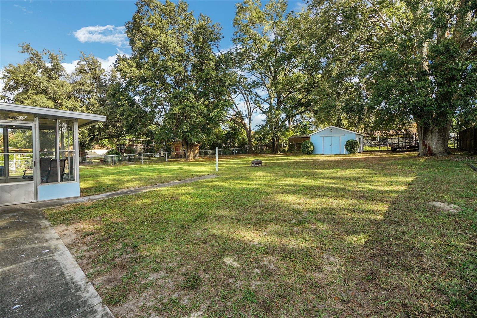 MI-LU ESTATES - Residential