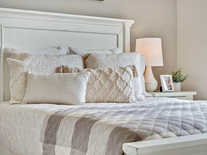 Woodbridge Lks/Edgewater - Residential