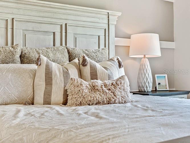 Woodbridge Lks/Edgewater - Residential