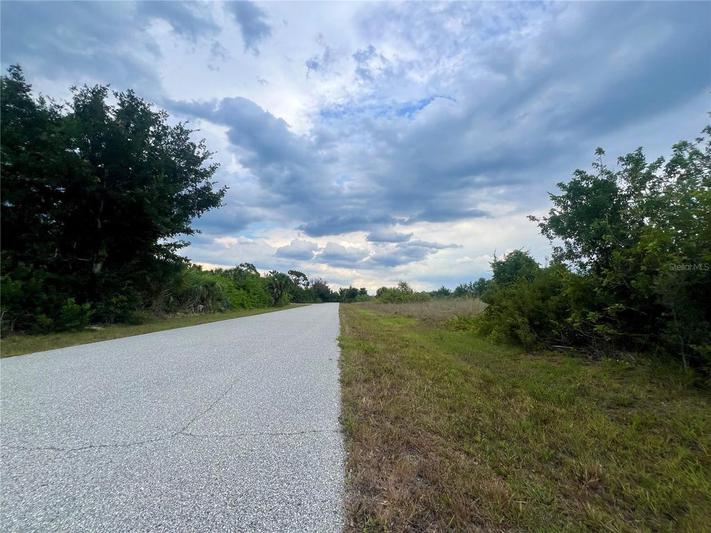 Photo of 7728 St Regis Circle, Port Charlotte, FL 33981 (MLS # C7529072)