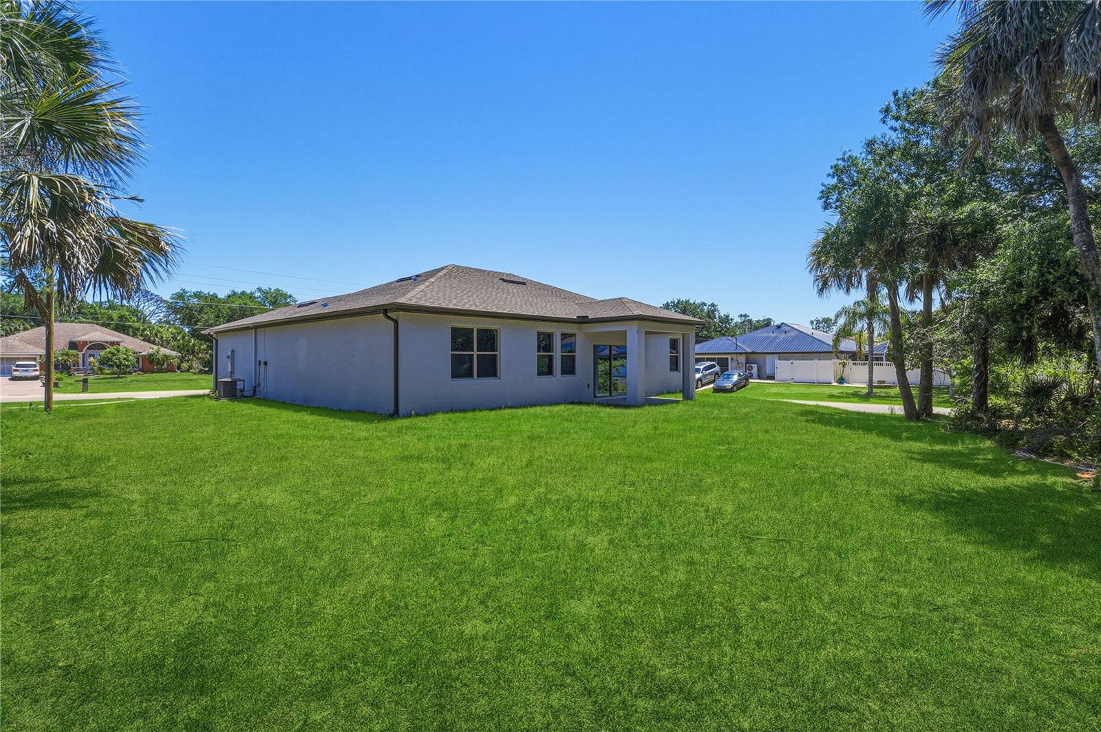 1572 - PORT CHARLOTTE SUB 25 - Residential