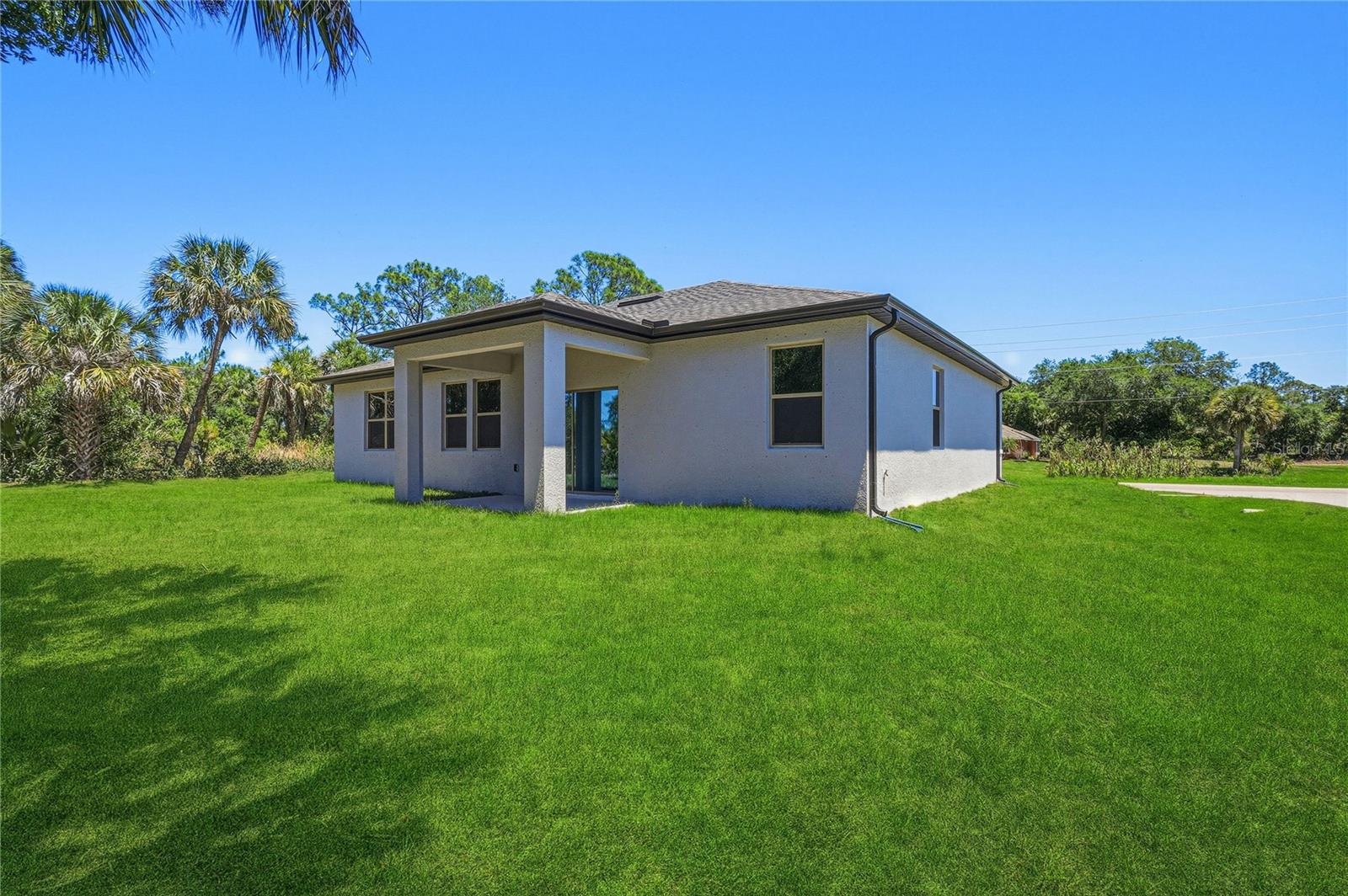 1572 - PORT CHARLOTTE SUB 25 - Residential
