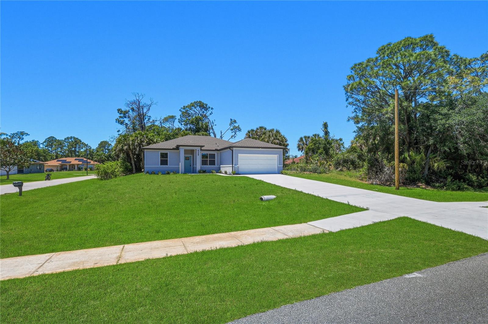 1572 - PORT CHARLOTTE SUB 25 - Residential