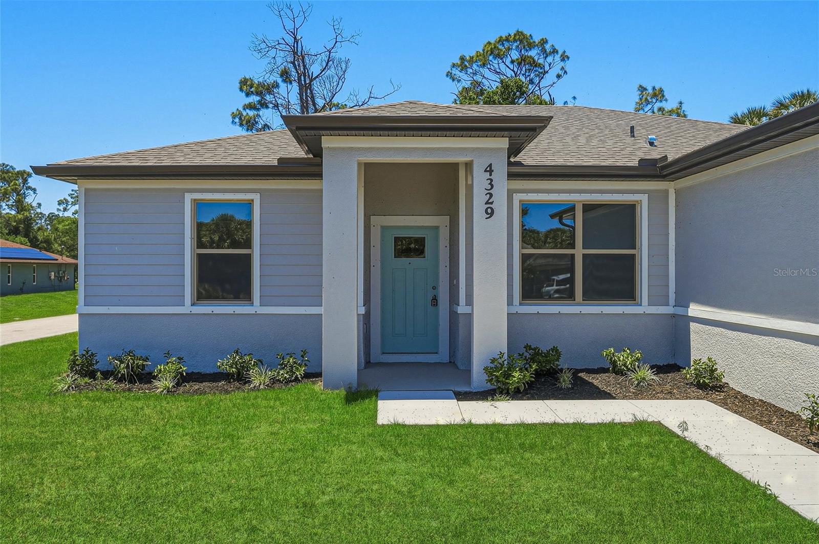 1572 - PORT CHARLOTTE SUB 25 - Residential