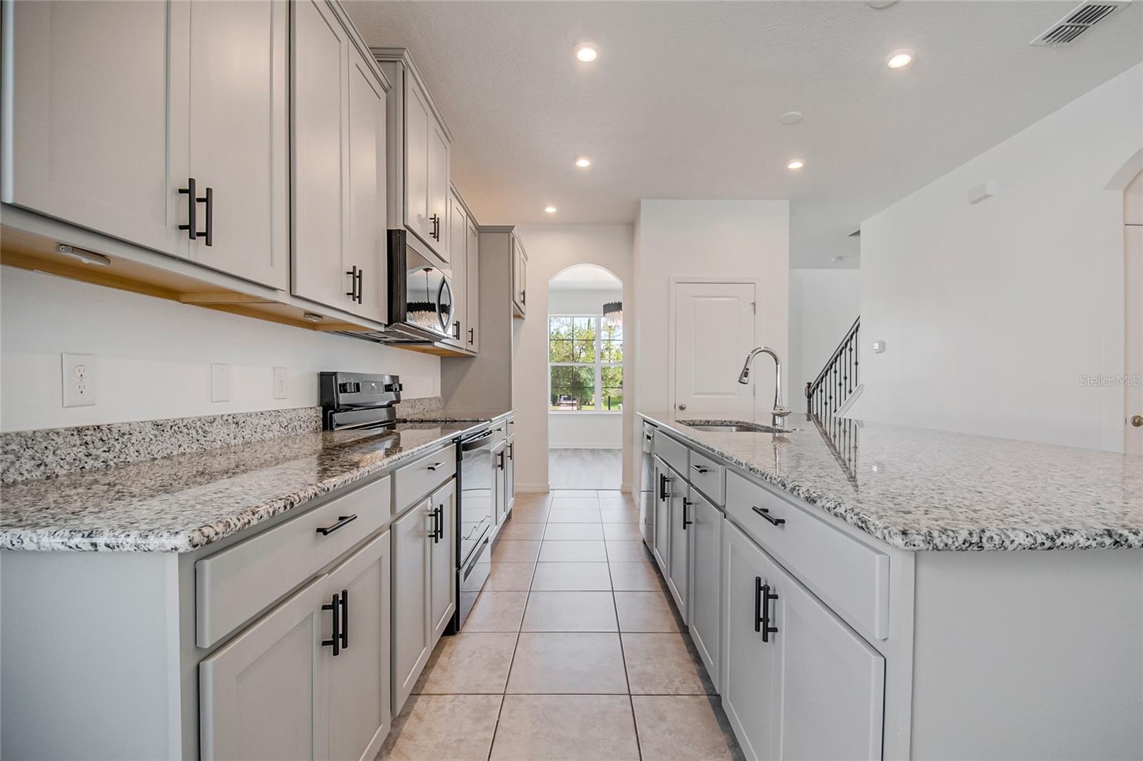 SUNSET GROVES PH 2 - Residential