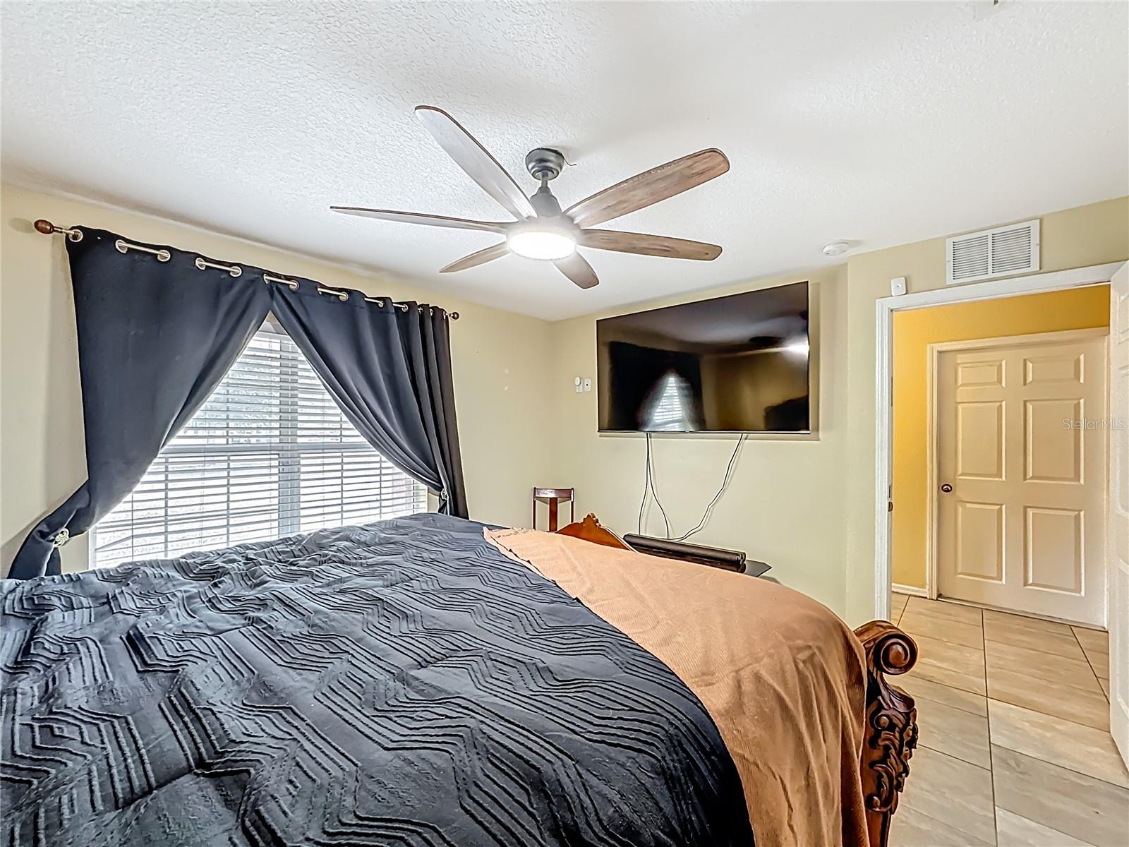 HIDDEN CREEK AT WEST LAKE - Residential