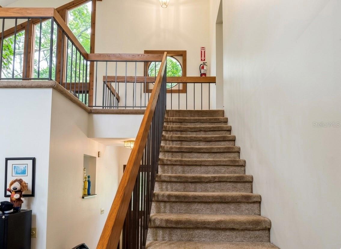 2070 S COURTENAY PARKWAY