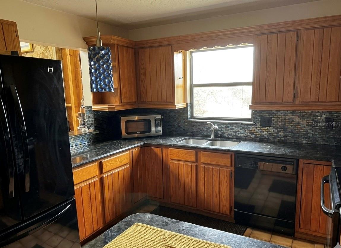 2070 S COURTENAY PARKWAY