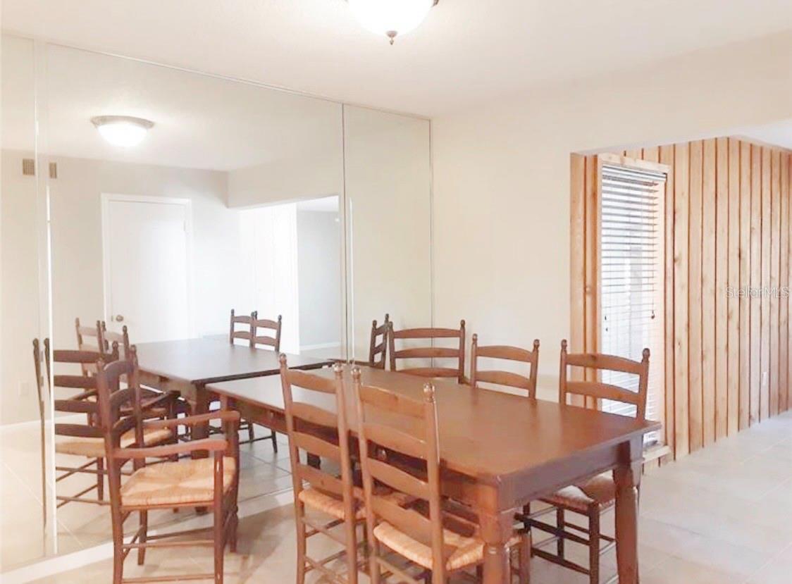 ONE THOUSAND OAKS - Residential