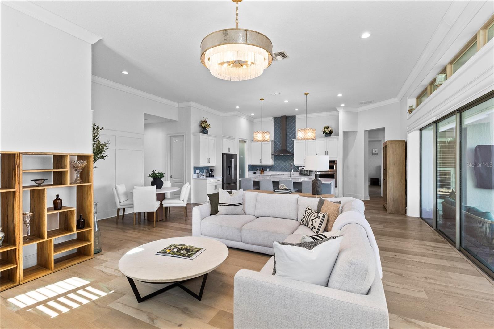 EAGLE CREEK - Residential