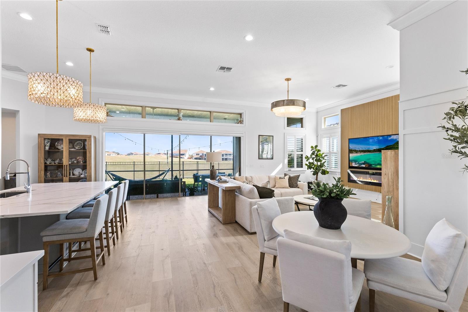 EAGLE CREEK - Residential