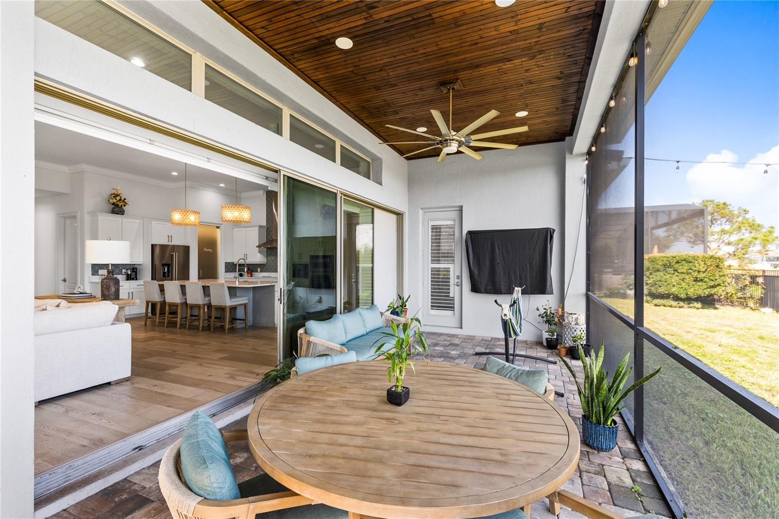 EAGLE CREEK - Residential