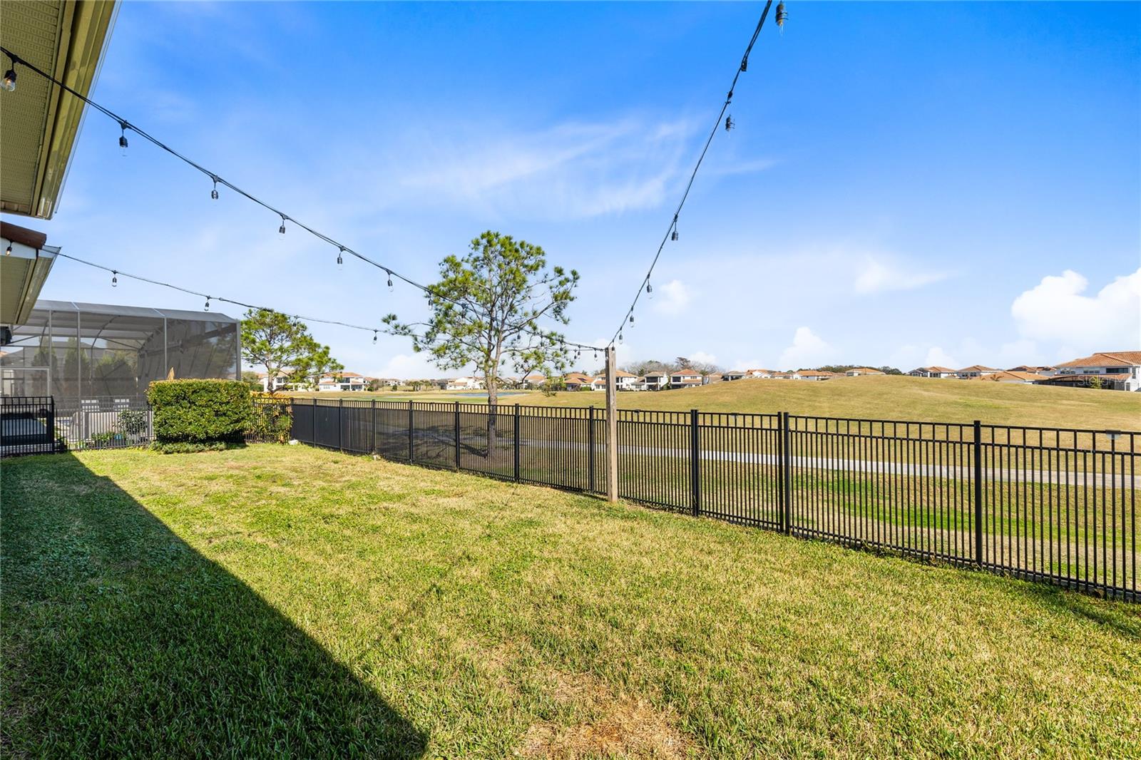 EAGLE CREEK - Residential