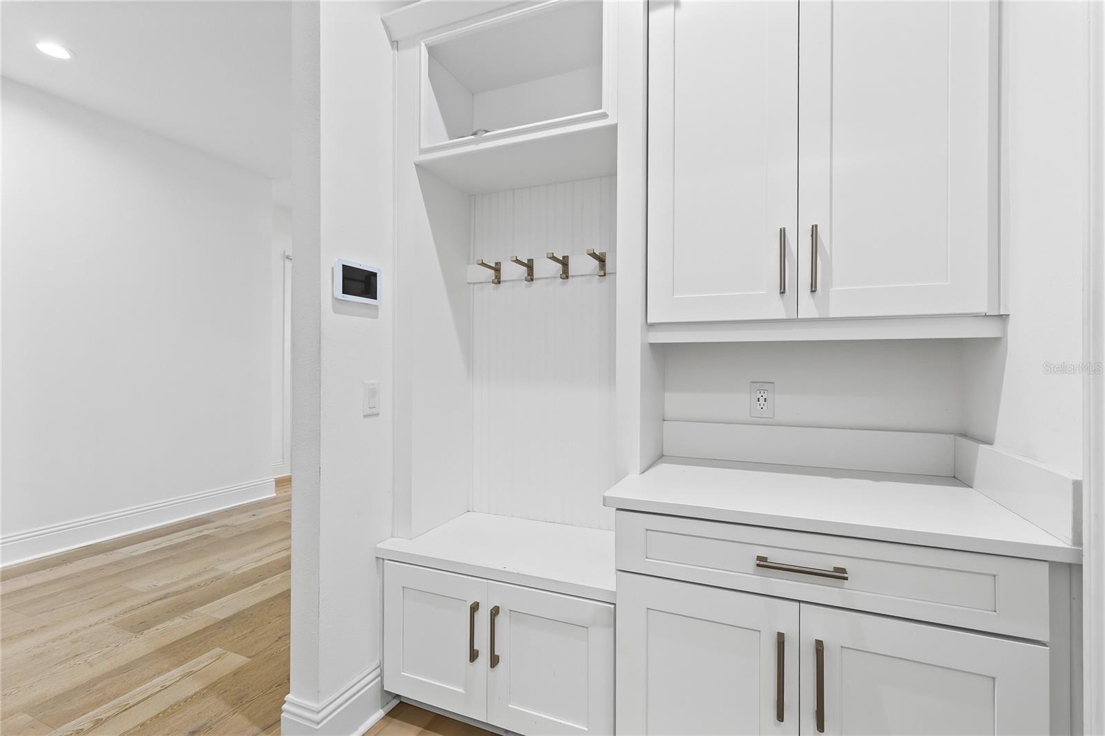 EAGLE CREEK - Residential