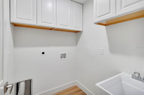 Tiny photo for 10547 Lakeshore Drive, Clermont, FL 34711 (MLS # G5114373)