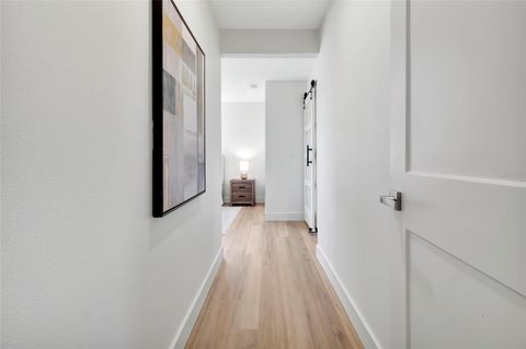 Tiny photo for 10547 Lakeshore Drive, Clermont, FL 34711 (MLS # G5114373)