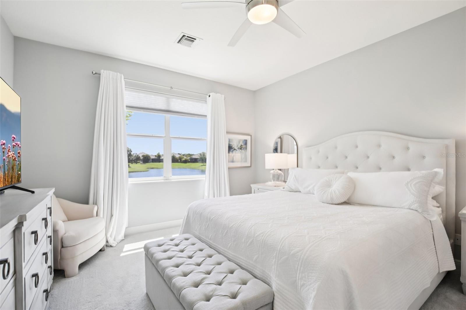 UNIVERSITY VILLAGE - Residential