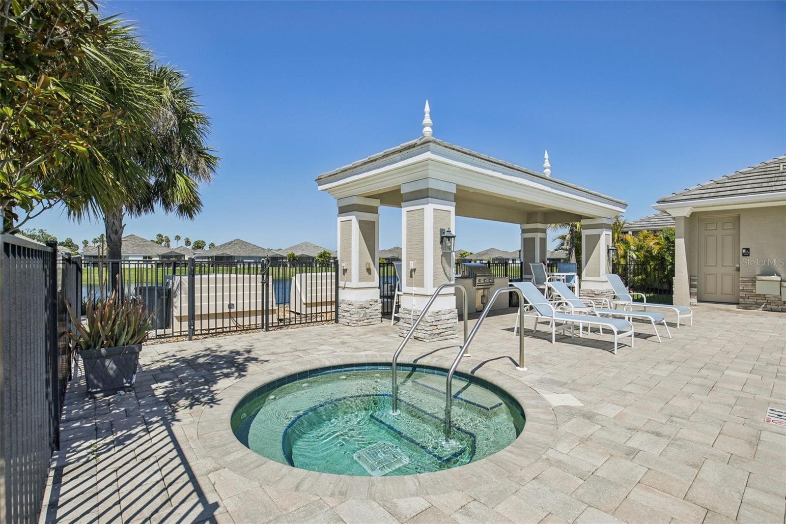 UNIVERSITY VILLAGE - Residential