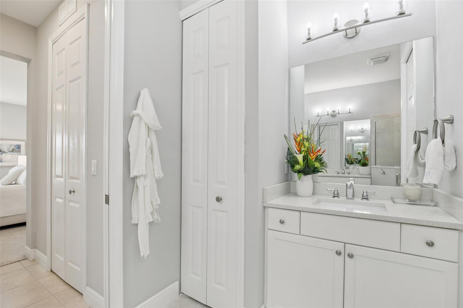 UNIVERSITY VILLAGE - Residential