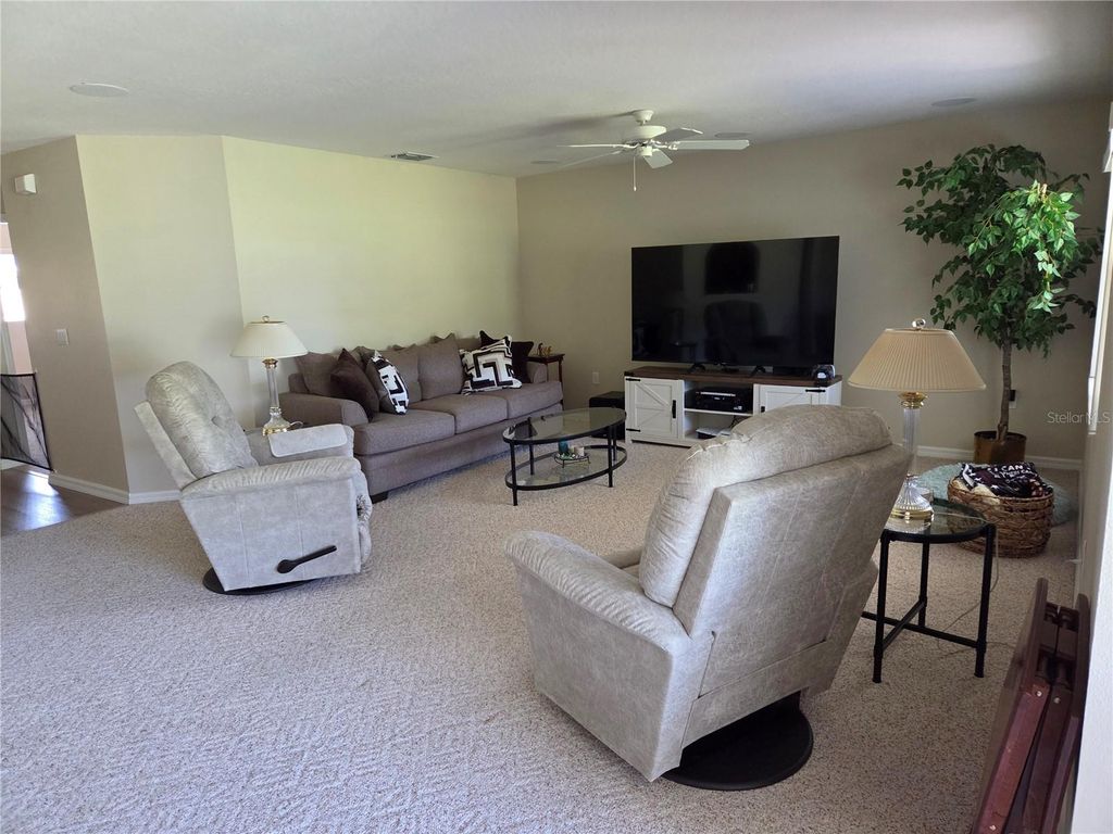 Photo of 9827 SW 96th Street, Ocala, FL 34481 (MLS # OM723153)